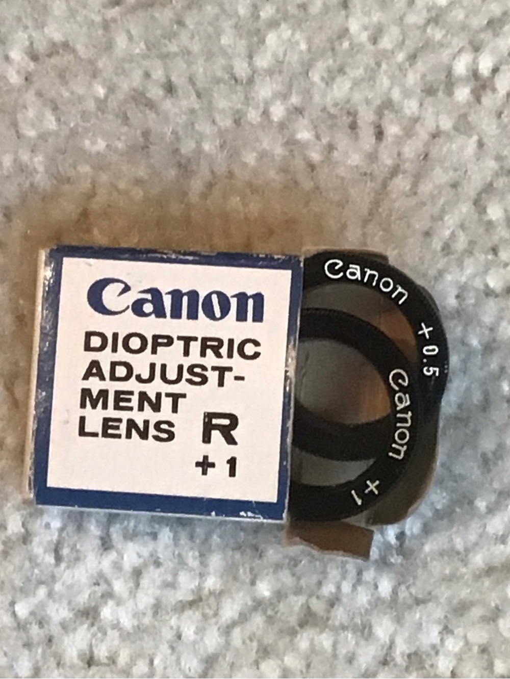 Set of 2 Vintage Canon Dioptric Adjustment Lens R +1 and +0.5